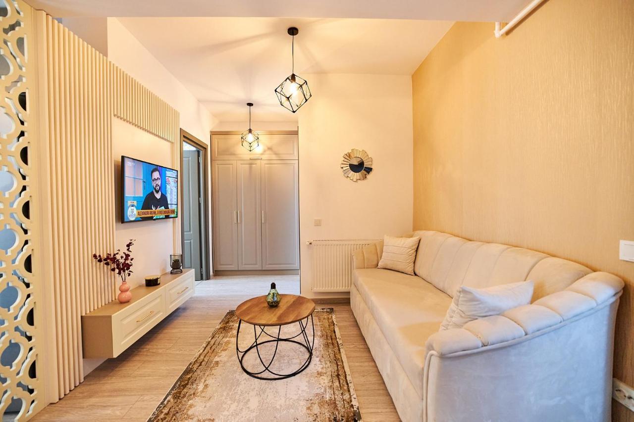 Uptown Apartments 이아시 외부 사진