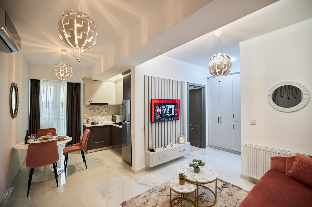 Uptown Apartments 이아시 외부 사진