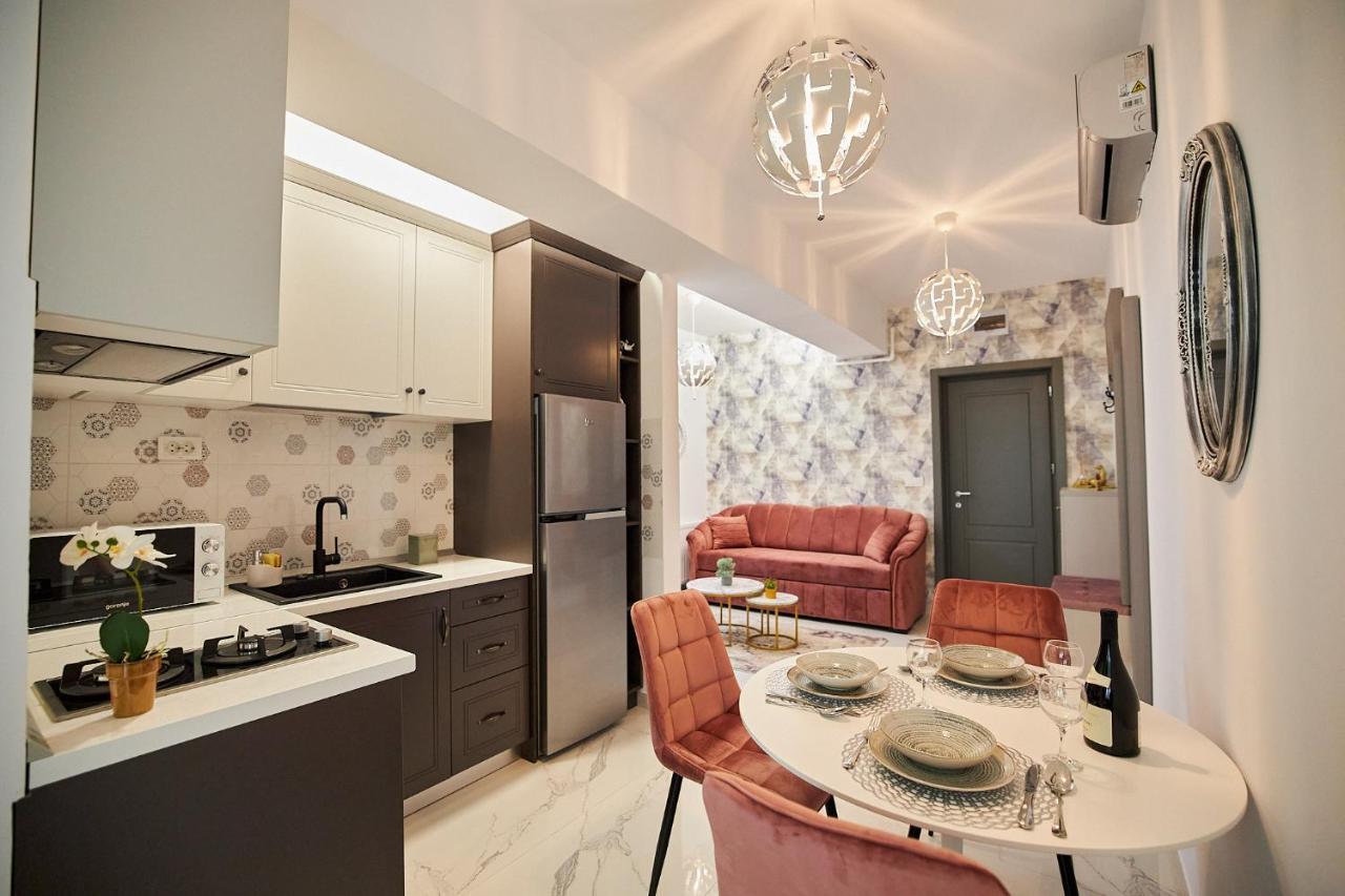Uptown Apartments 이아시 외부 사진